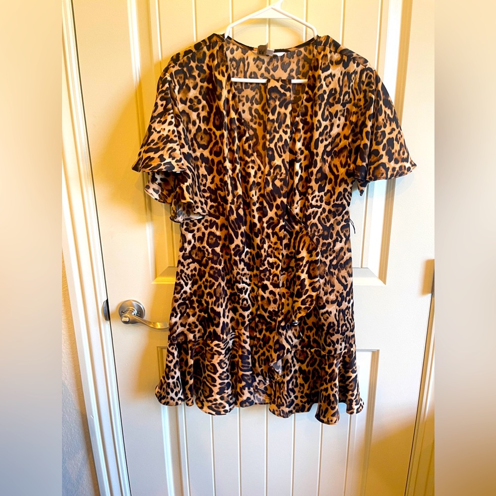 BB Dakota Wrap Dress